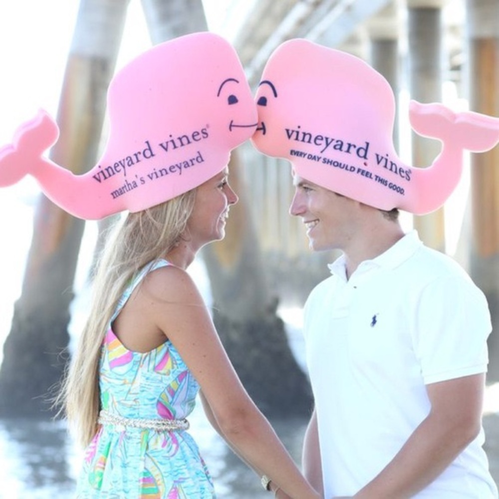 Vineyard Vines Whale Hat 🐳💗